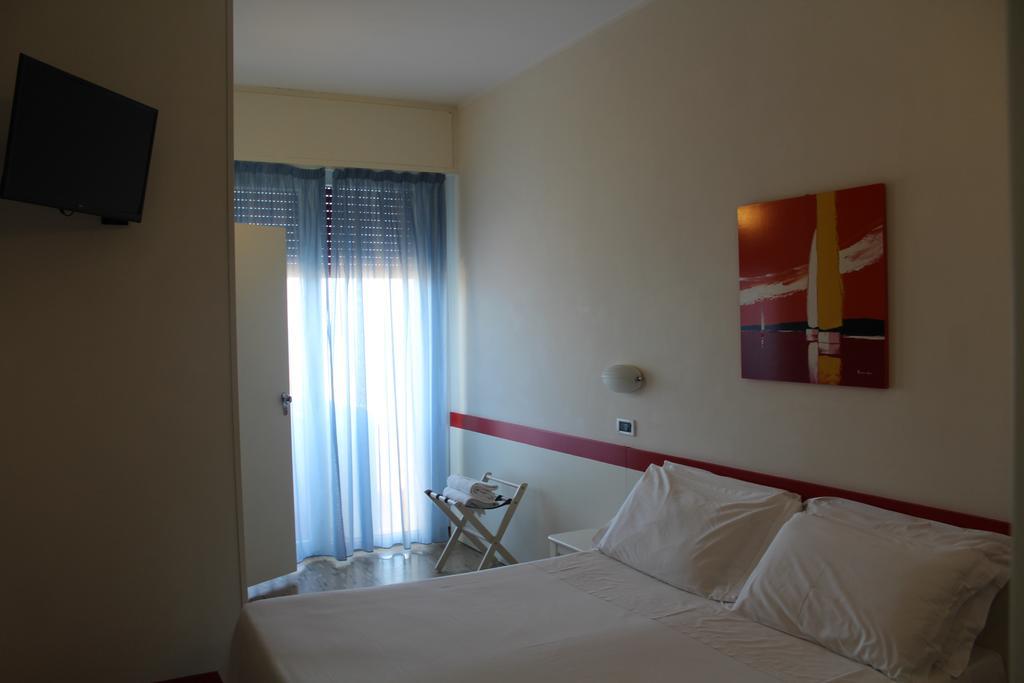 Hotel Universal Senigallia Zewnętrze zdjęcie